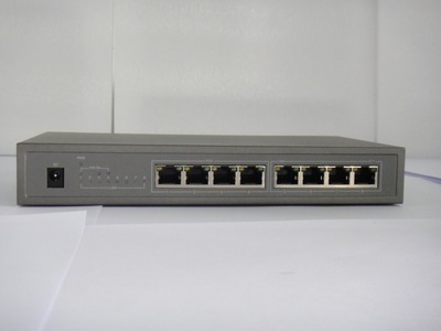 PS-104 5口交换机 专为小型网络与安防监控设计的POE供电解决方案